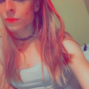 Meet your Posher, Olivia